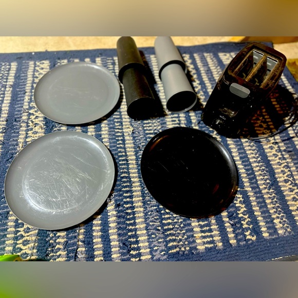 Toaster and Kitchen Essential Bundle Lot of 8 - Picture 1 of 14